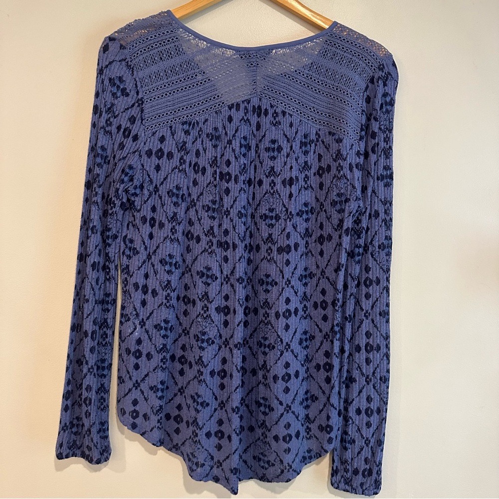 Lucky Brand blue long sleeve half button down top - Picture 5 of 7